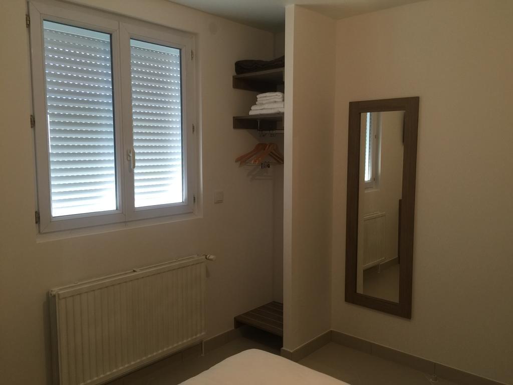Gite Le Logis Dauphinois Roussillon  Exterior foto